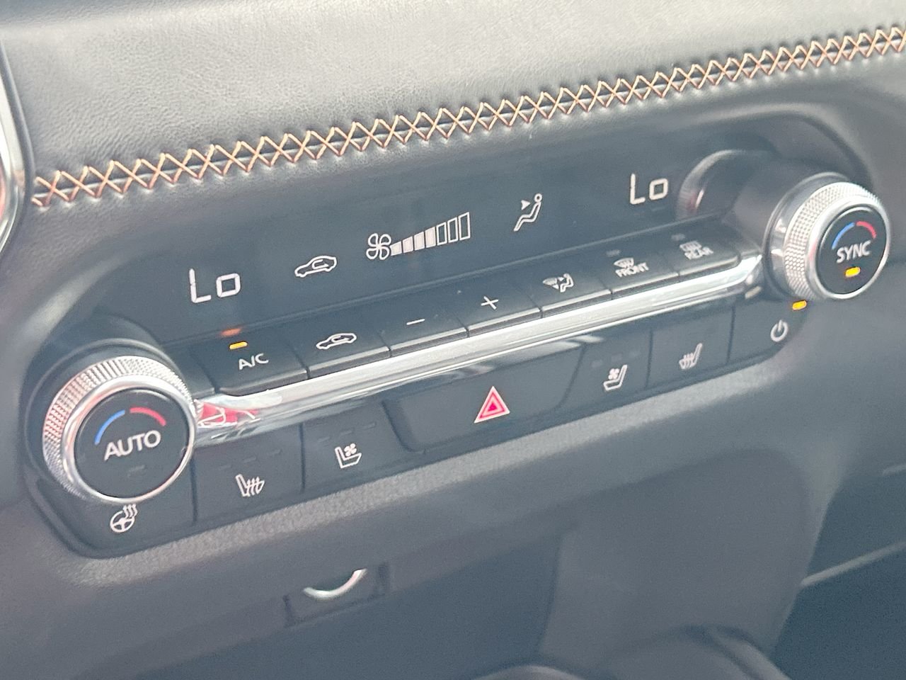 2025 Mazda CX-50 Hybrid GT, Toronto, Cash