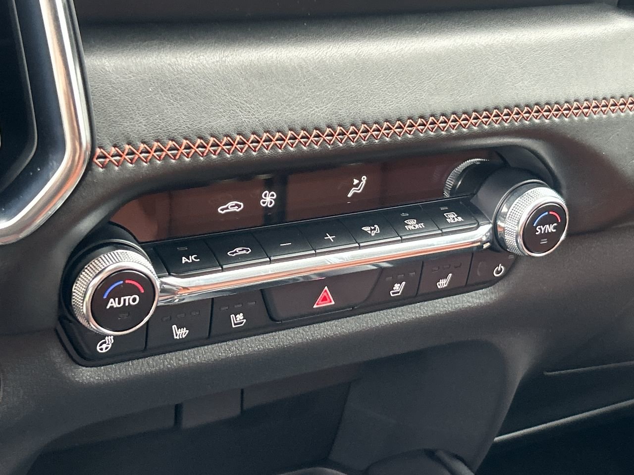 2025 Mazda CX-50 Meridian Edition, Toronto, Cash