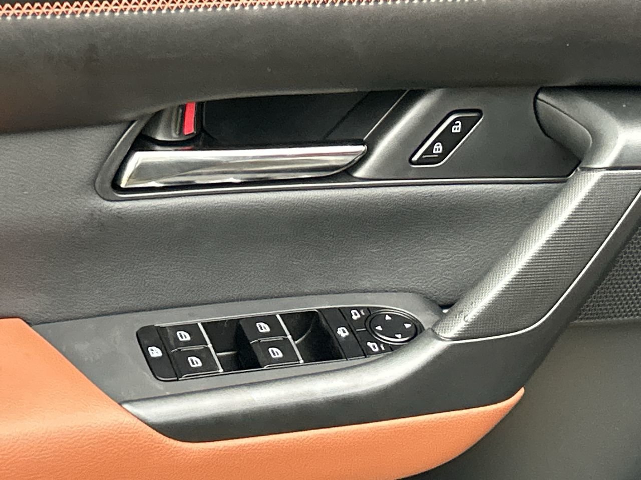 2025 Mazda CX-50 Meridian Edition, Toronto, Cash