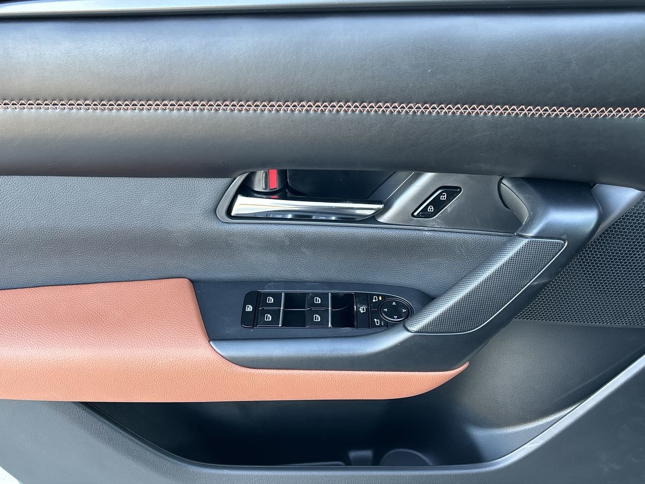 2025 Mazda CX-50 Meridian Edition, Toronto, Cash