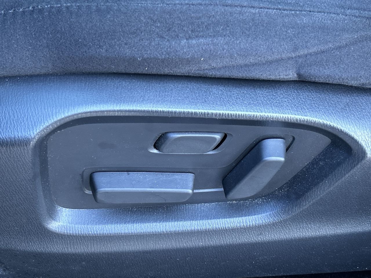 Used 2021  Mazda GS image 20
