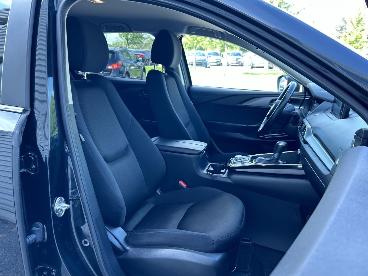 Used 2021  Mazda GS image 32
