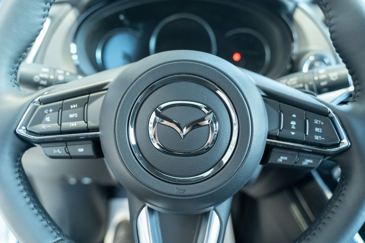 New 2023 Sonic Silver Metallic Mazda GT image 14