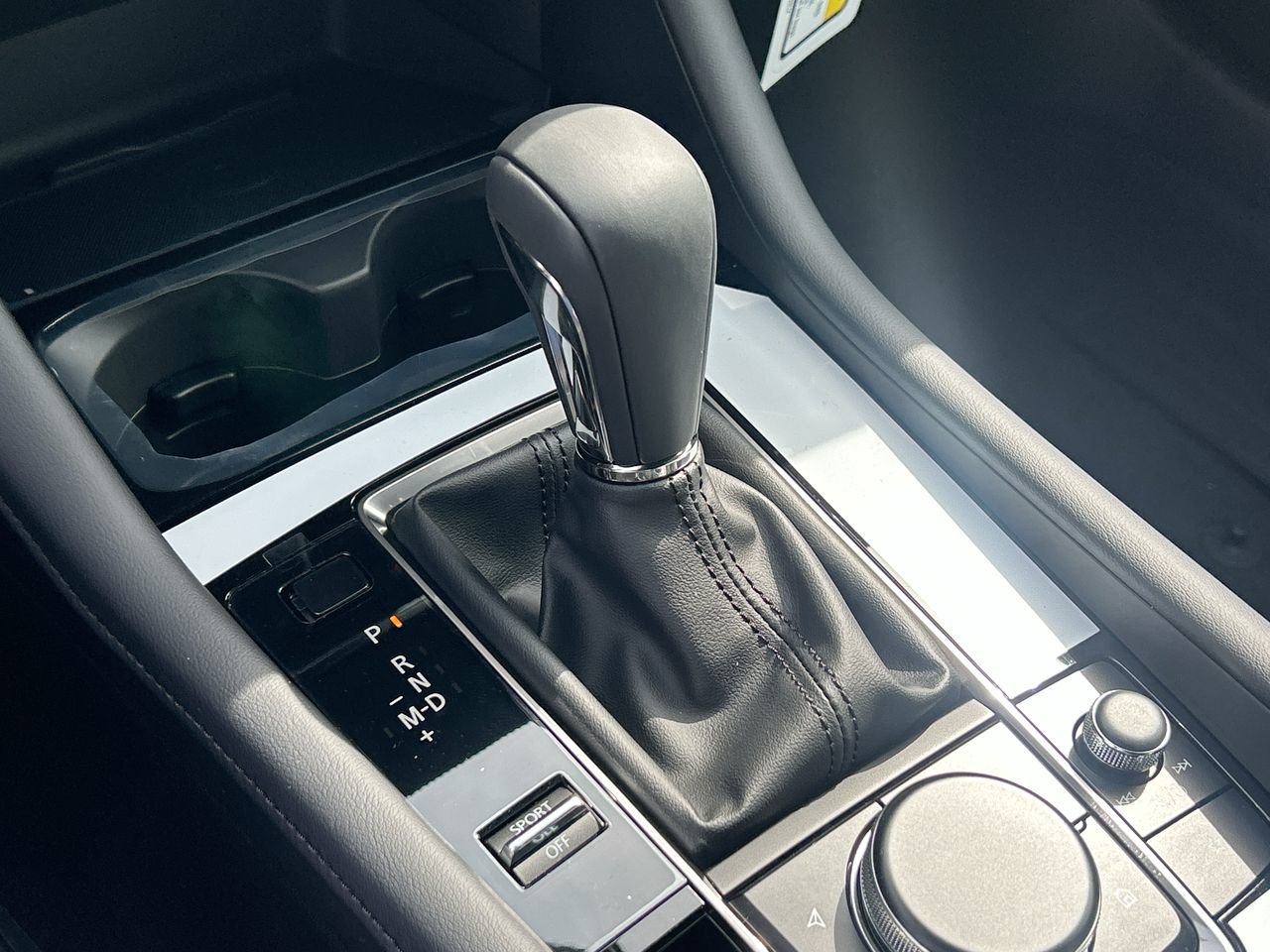 2026 Mazda Mazda3 Sport GT, 多伦多, 全款车