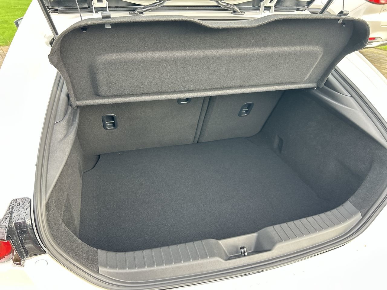 2026 Mazda Mazda3 Sport GT, 多伦多, 全款车