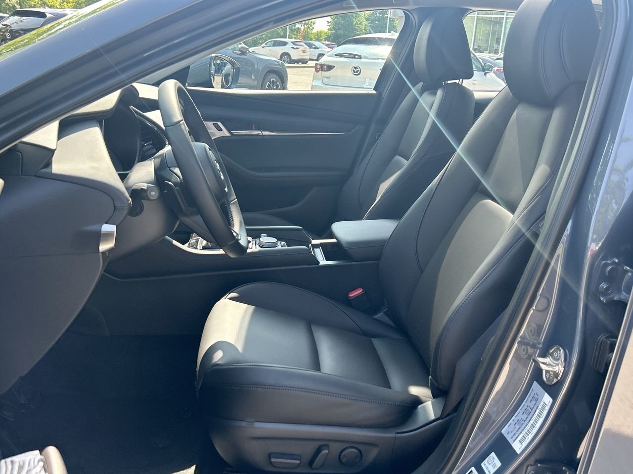 2025 Mazda Mazda3 GT, Toronto, Cash