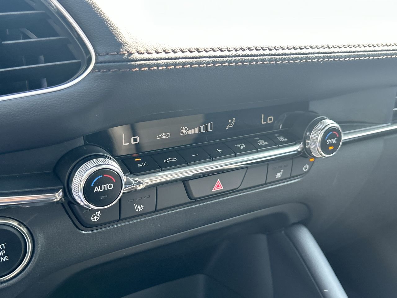 2025 Mazda Mazda3 GT, Toronto, Cash