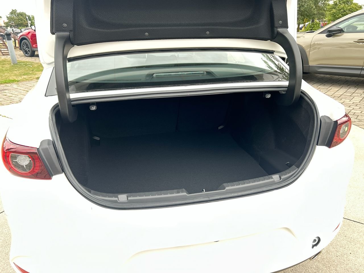 2025 Mazda Mazda3 GX, 多伦多, 全款车