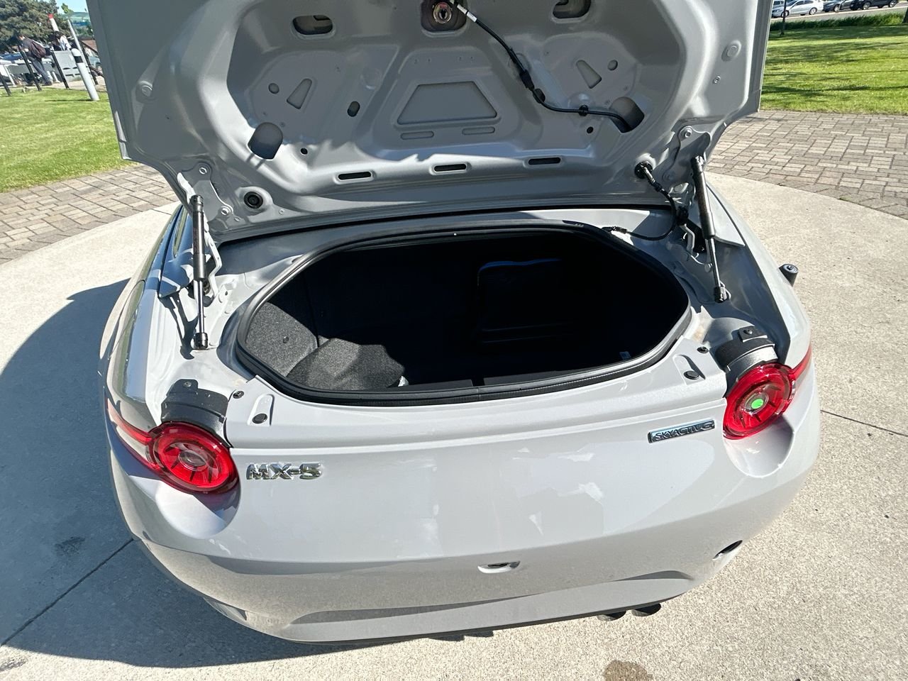 2025 Mazda MX-5 RF GT, Toronto, Cash