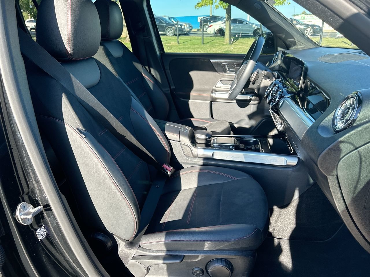 2022 Mercedes-Benz GLB 250 4MATIC, 多伦多, 全款车