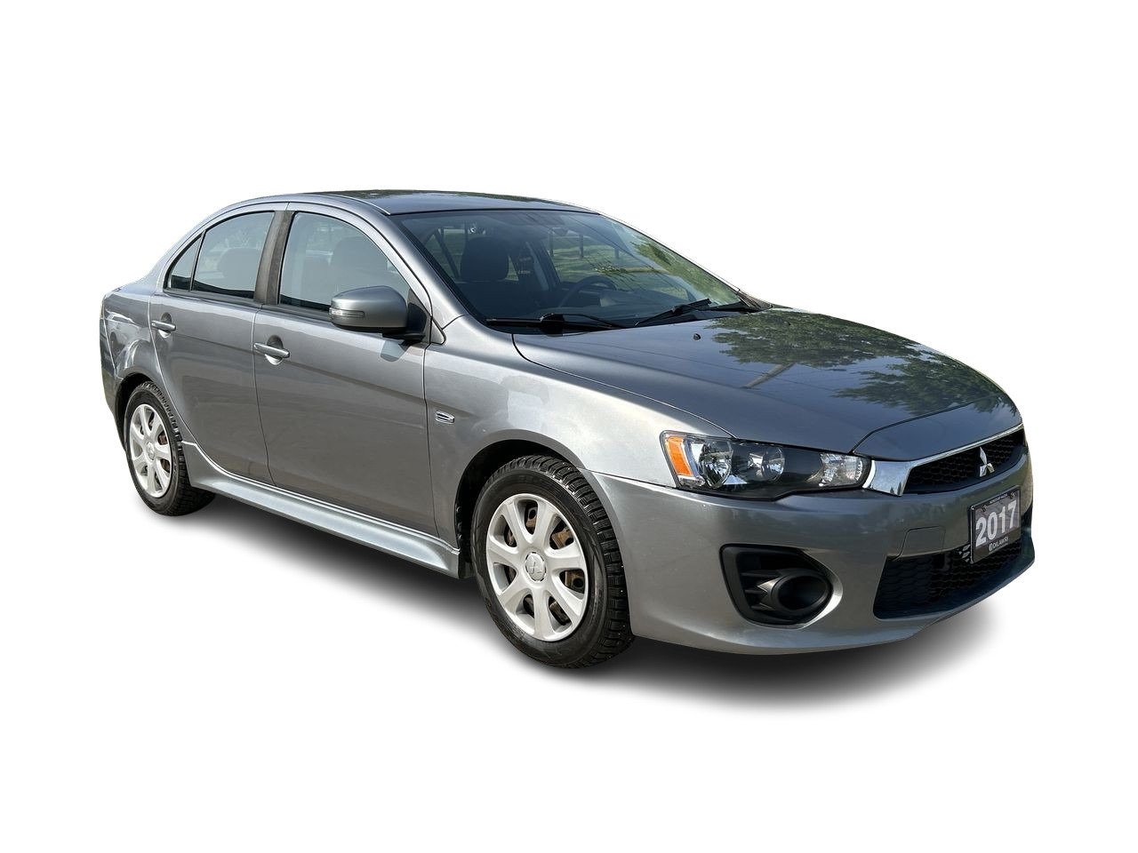 Used 2017 Titanium Grey Mitsubishi ES image 15
