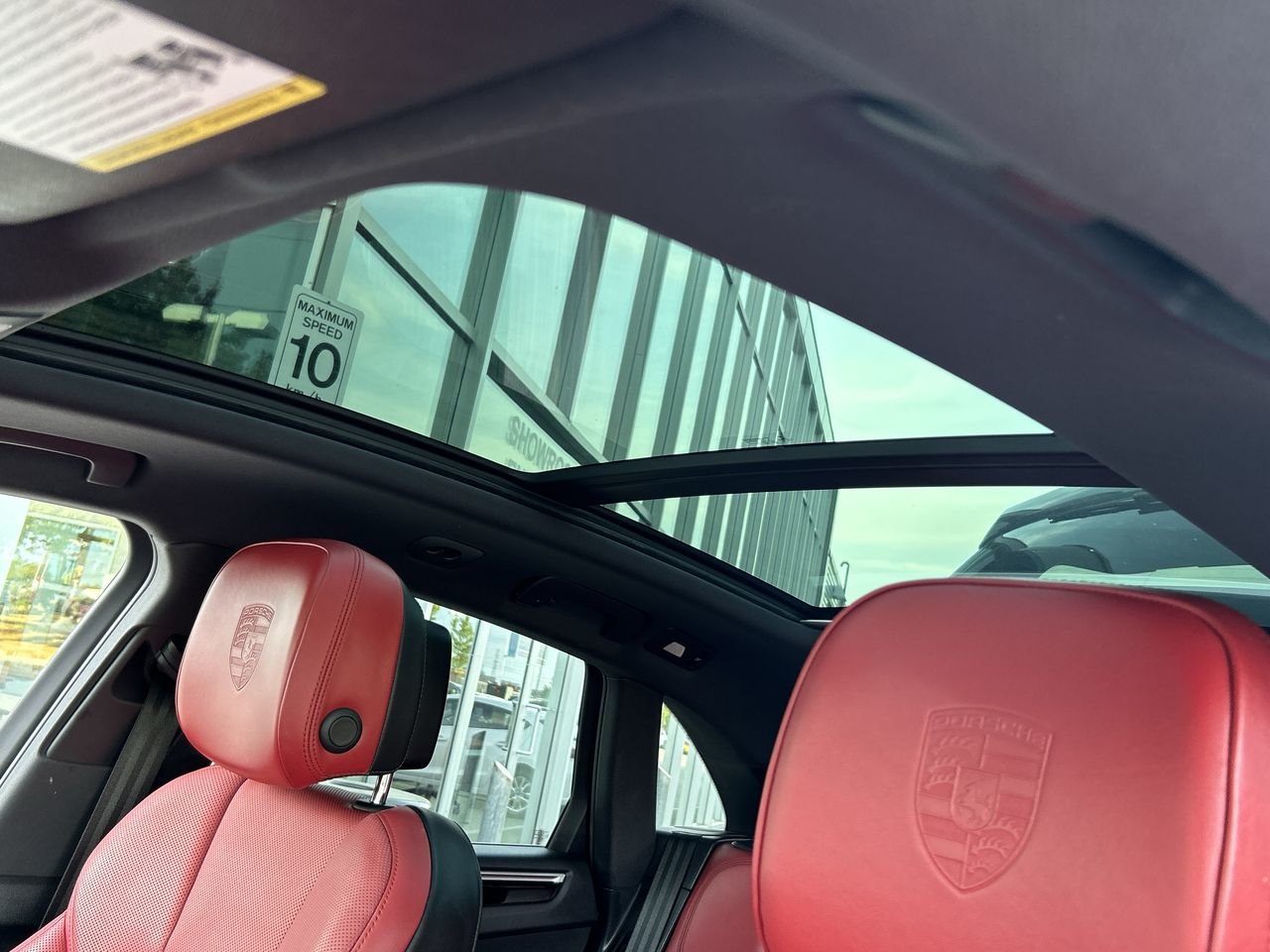 Used 2019 Jet Black Met Porsche S image 30