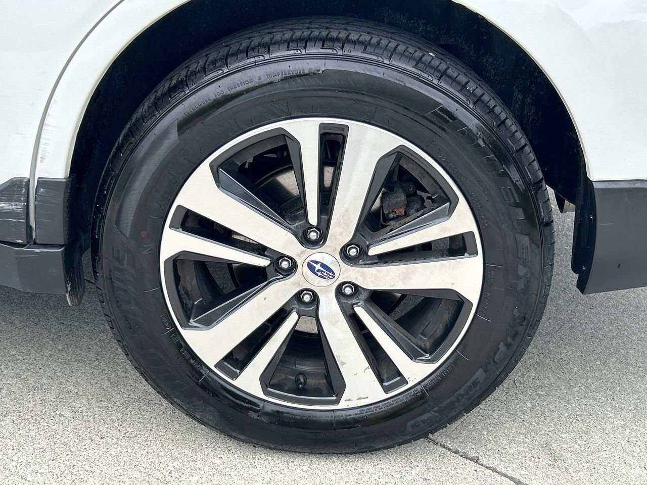 Used 2019 White Subaru Limited image 18