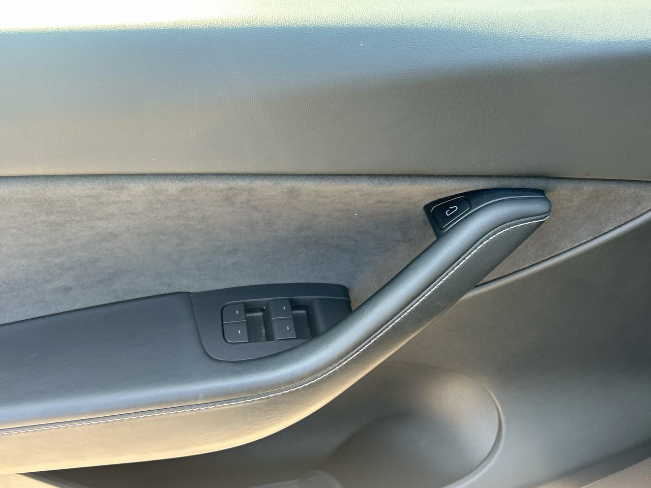 2022 Tesla Model Y Performance, Toronto, Cash