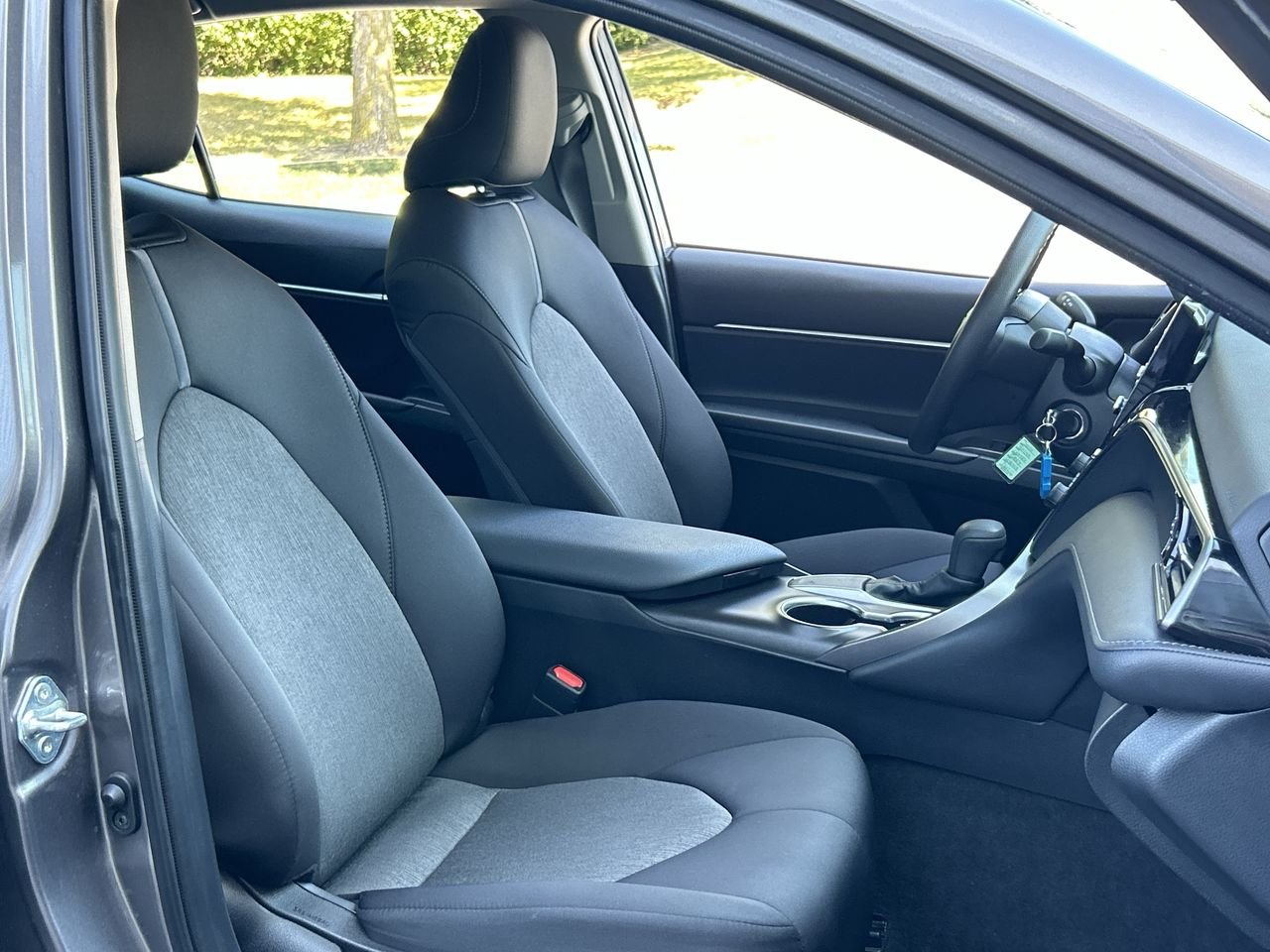 Used 2021 Pre-dawn Grey Mica Toyota LE image 31