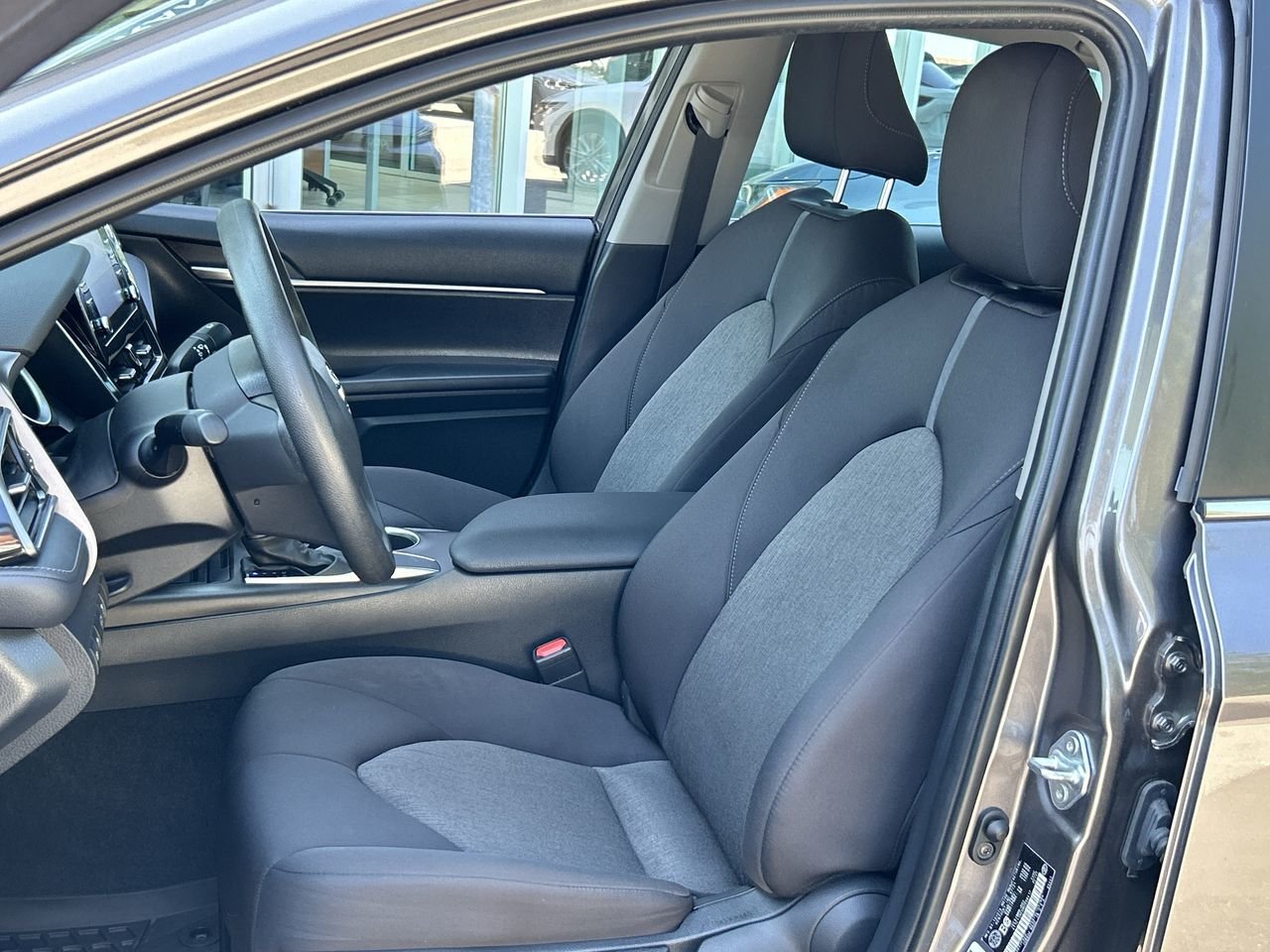 Used 2021 Pre-dawn Grey Mica Toyota LE image 19