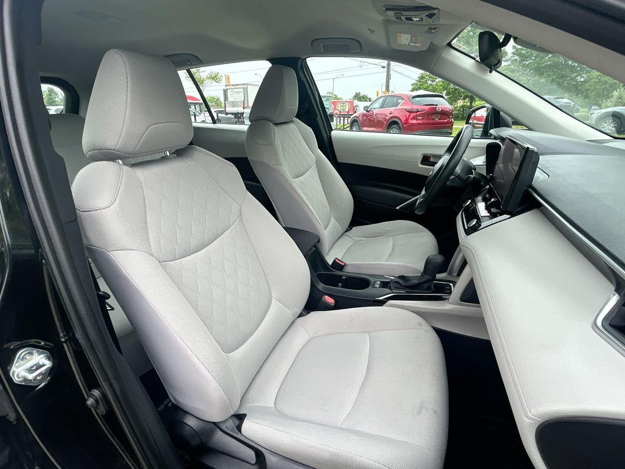 2024 Toyota Corolla Cross L, Toronto, Cash