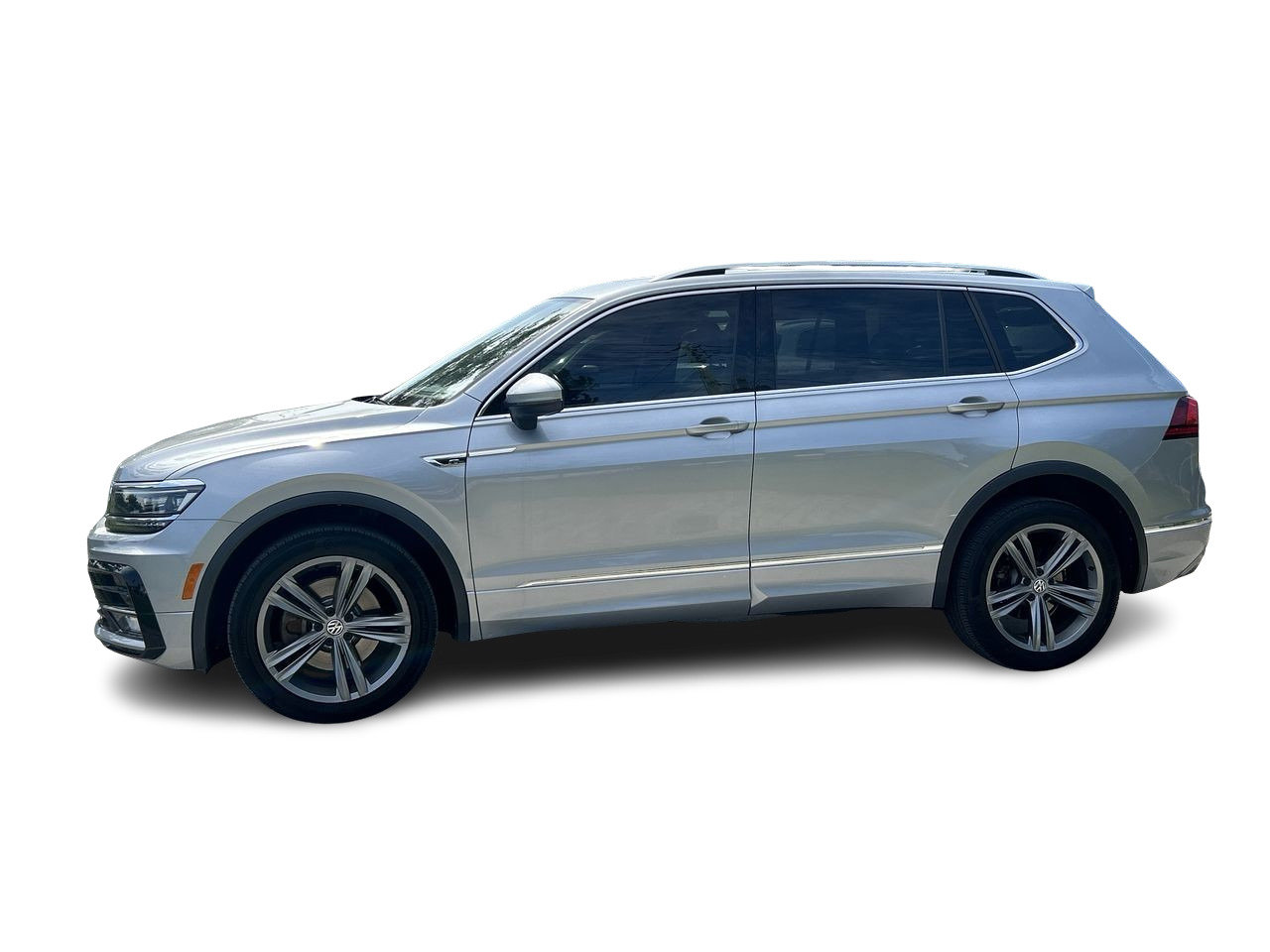 Used 2019  Volkswagen Highline image 4