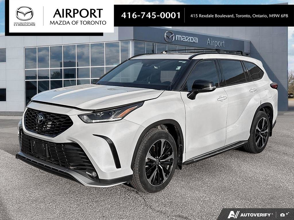 White (BLIZZARD PEARL) 2021 Toyota Highlander SUV / Crossover All-Wheel Drive Automatic