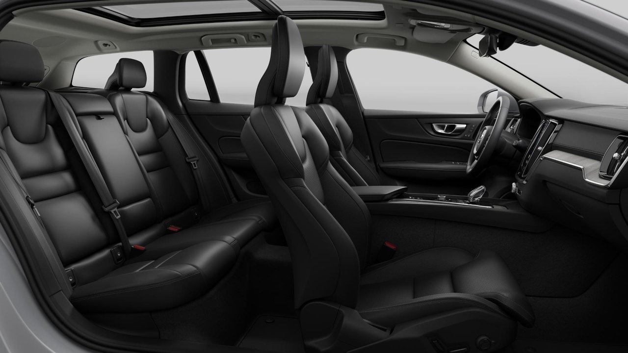 Volvo V60 Cross Country Ultra 2026-10