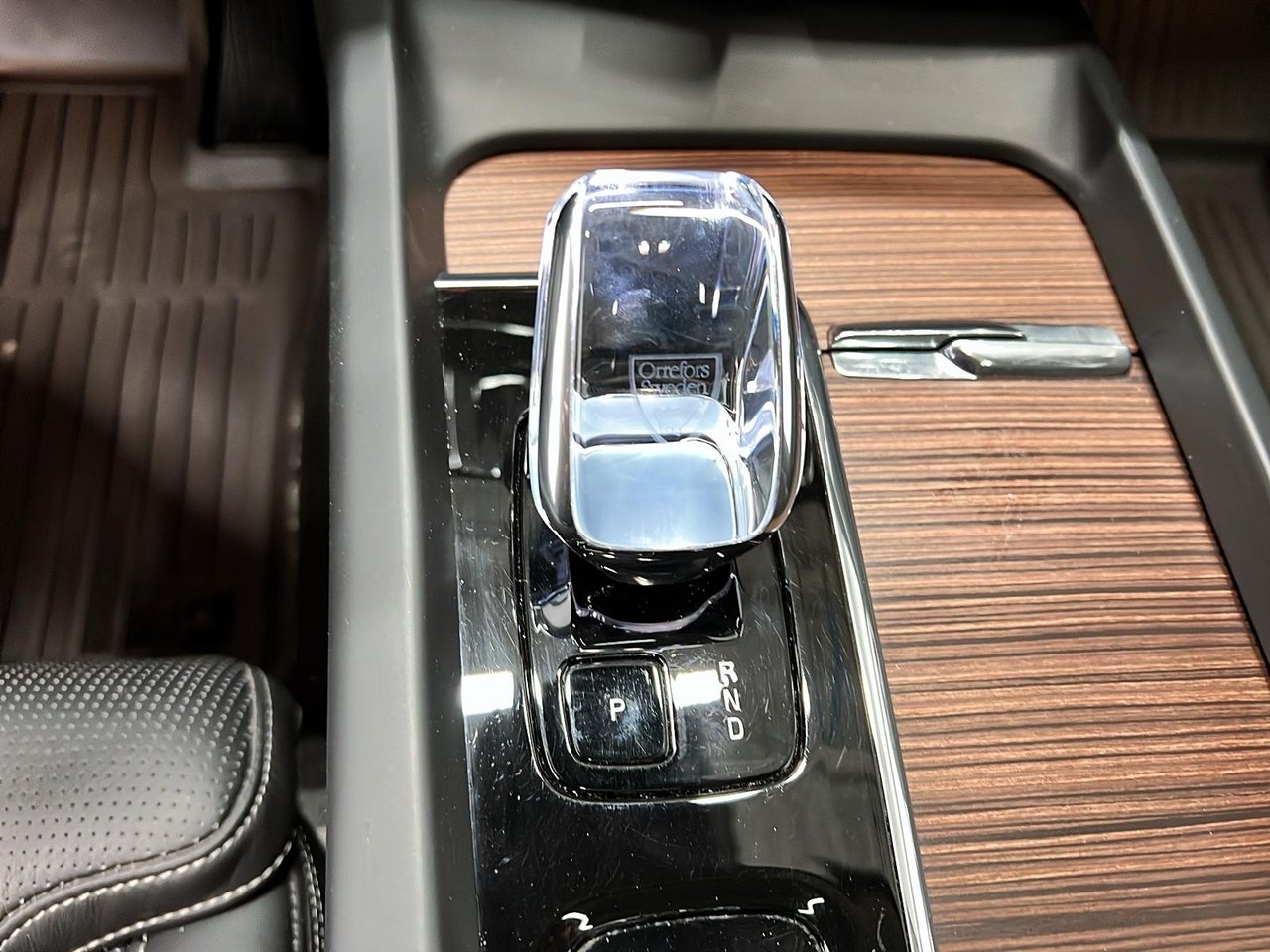 2024 Volvo XC60 B5 ULTIMATE CUIR TOIT PANO NAV 4RM-13