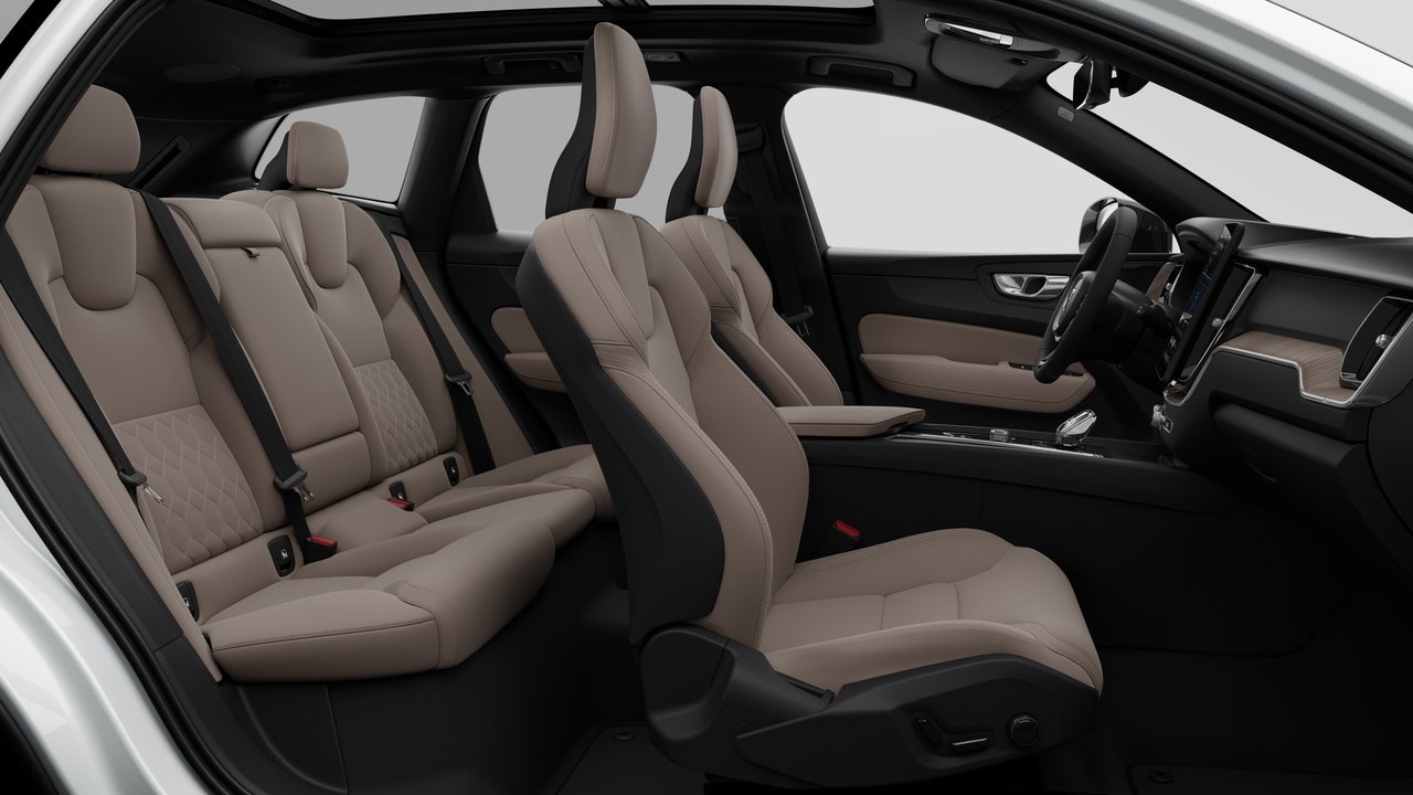 Volvo XC60 Plus 2026-12