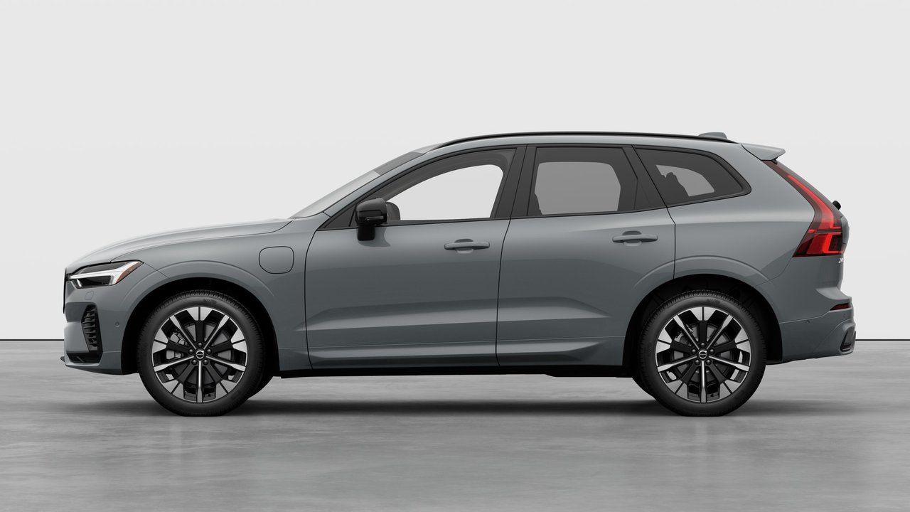 2027 Volvo XC60 T8 PLUG-IN HYBRID ULTRA DARK-7