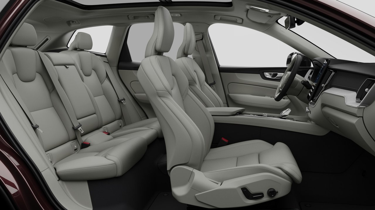 2027 Volvo XC60 Plug-in hybrid Ultra (Dark Theme)-12