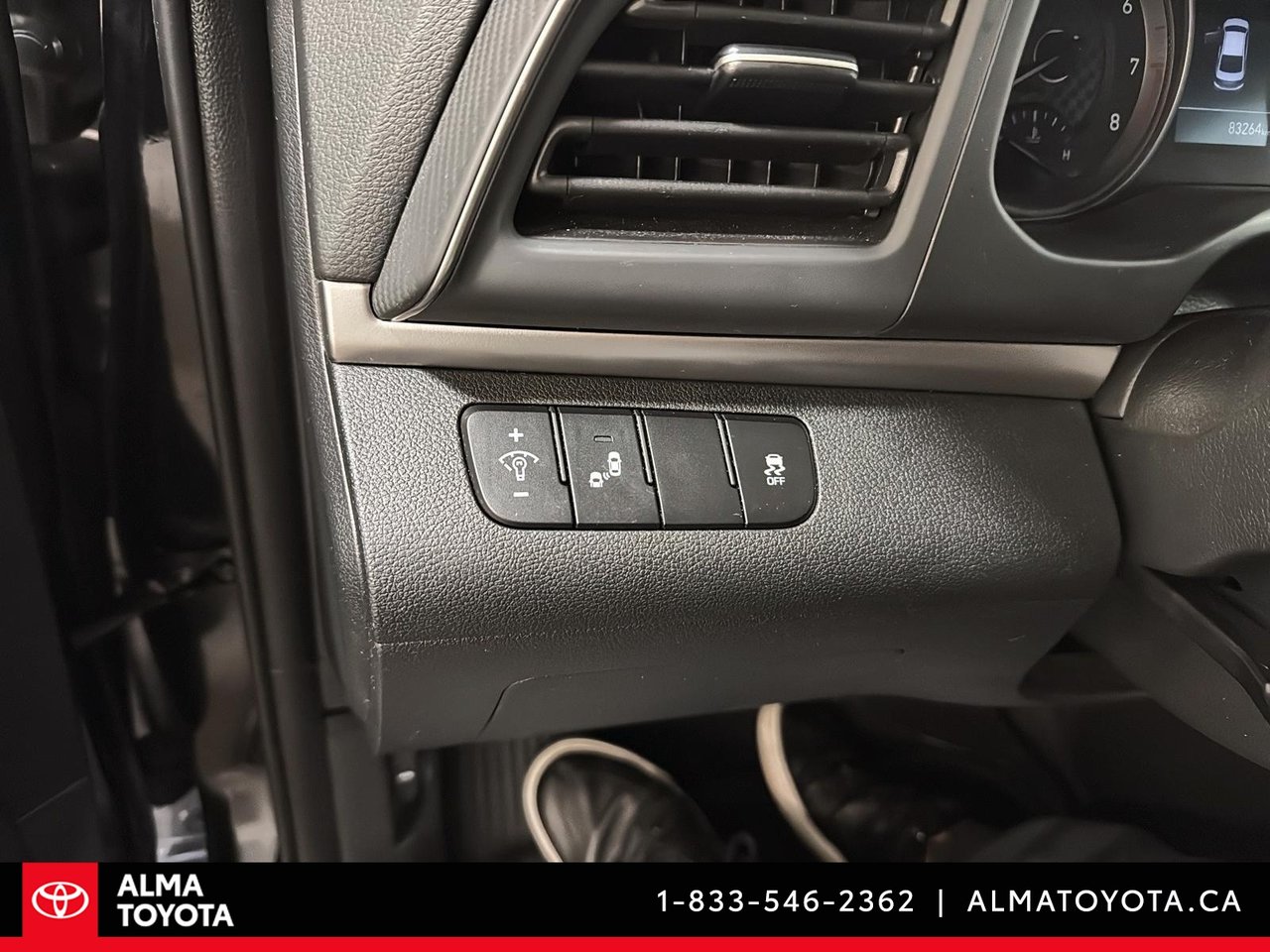 Hyundai Elantra Preferred 2019-13