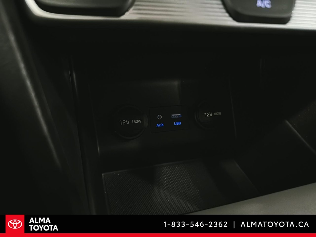 Hyundai Elantra Preferred 2019-17