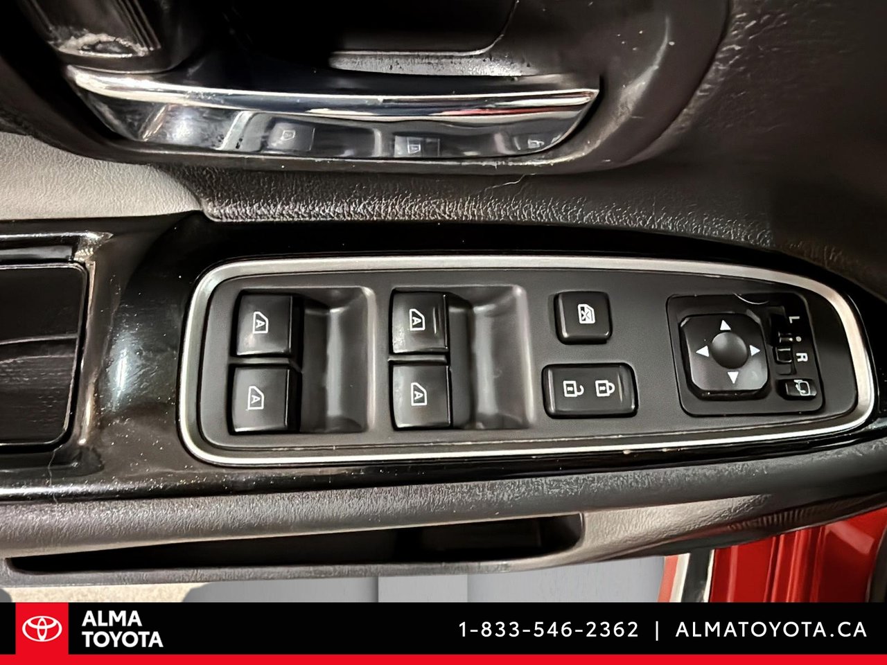 Mitsubishi Outlander PHEV SE-L PHEV 2020-16