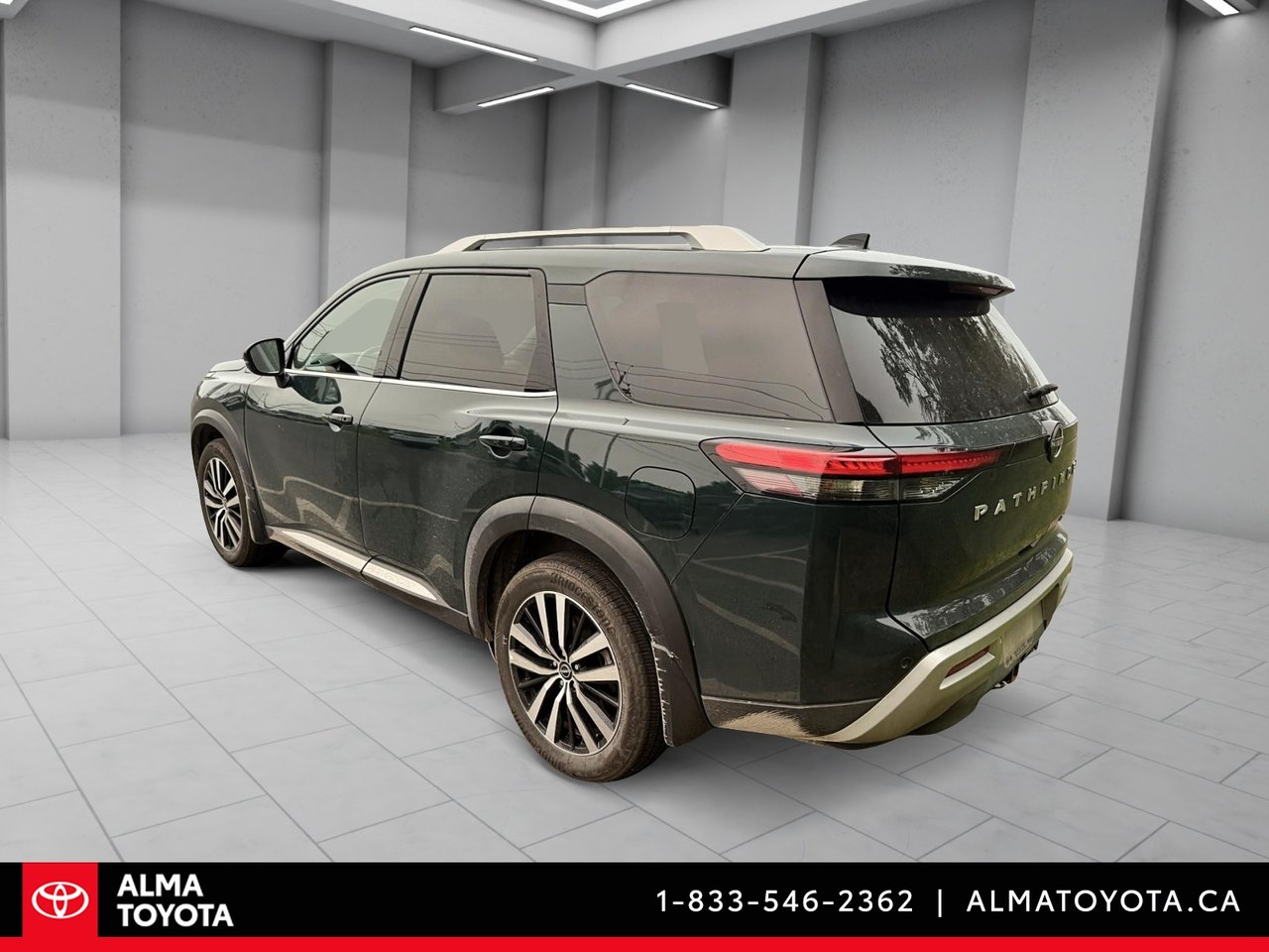 2024 Nissan Pathfinder PLATINUM-3