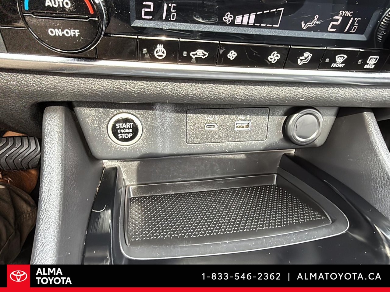 Nissan Rogue SV MIDNIGHT 2023-25