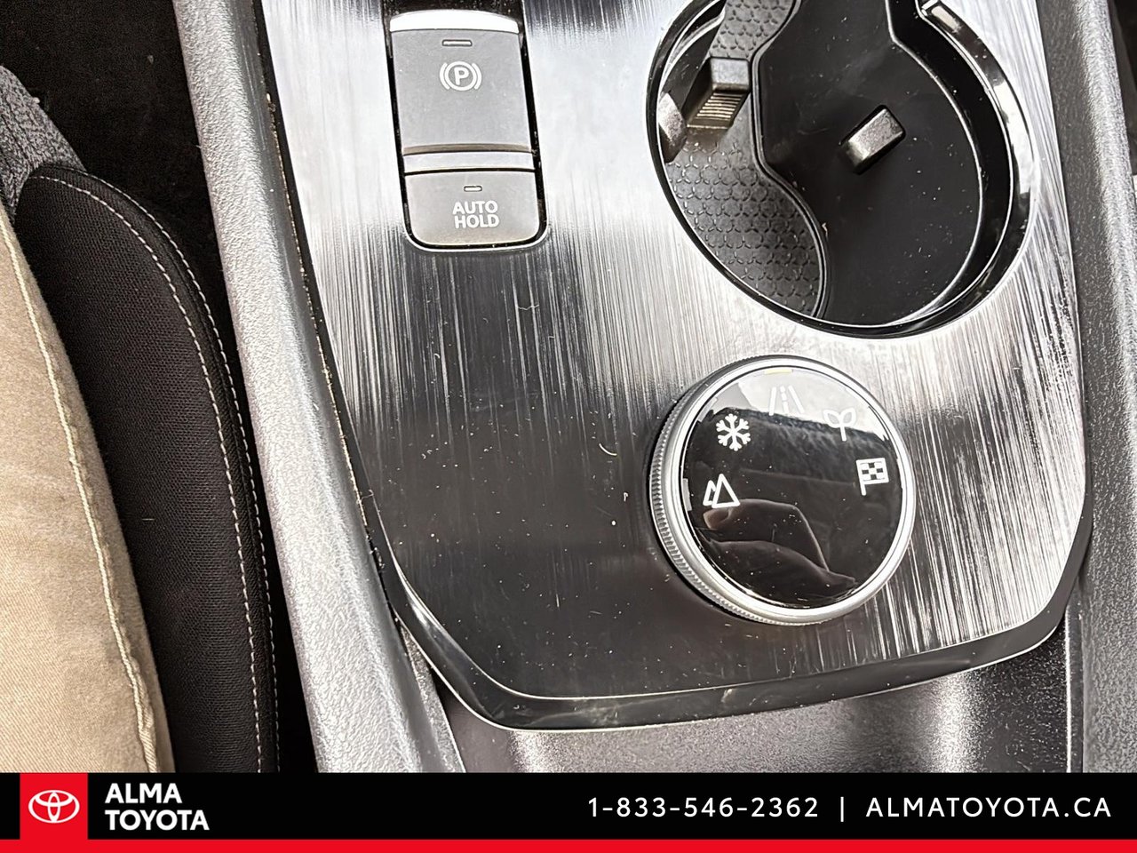 Nissan Rogue SV MIDNIGHT 2023-24