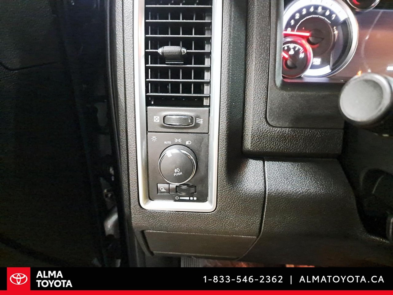 2021 Ram 1500 Classic WARLOCK CREW CAB-18