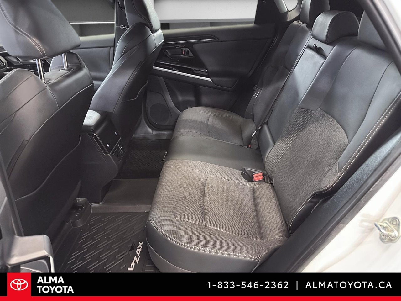 2024 Toyota bZ4X XLE AWD-11