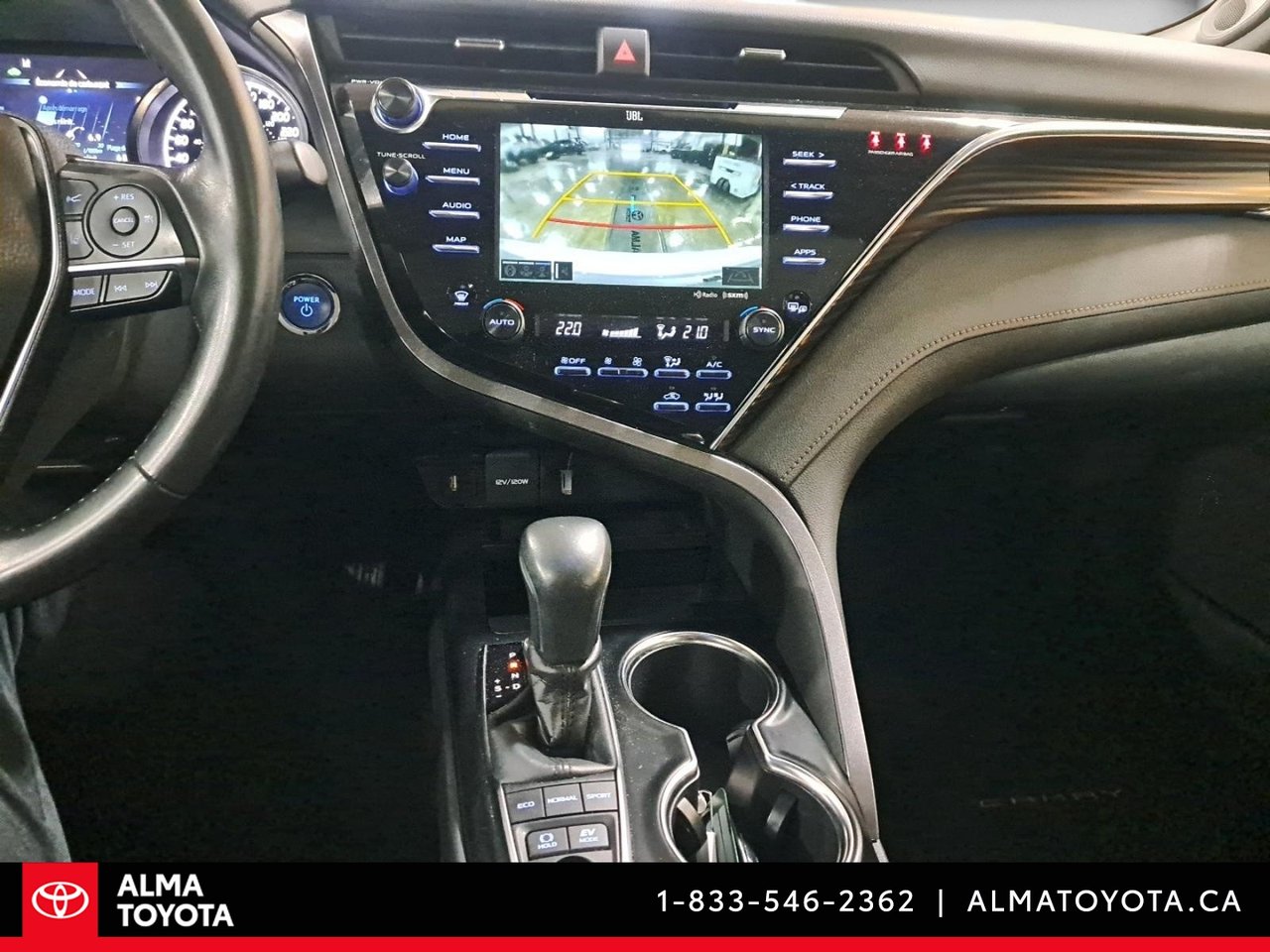 2018 Toyota Camry Hybrid XLE HYBRID-15