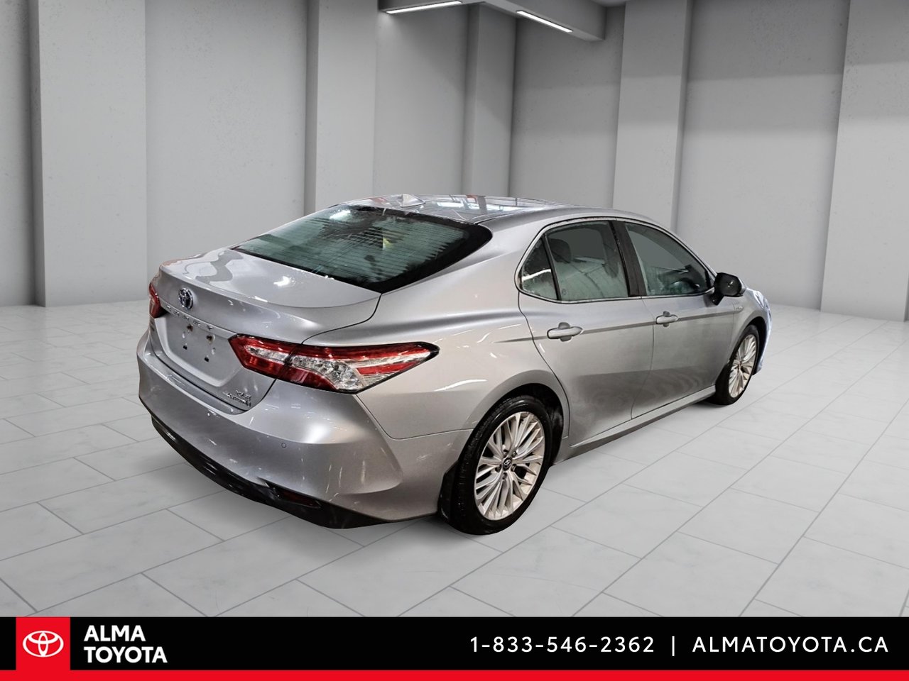 2018 Toyota Camry Hybrid XLE HYBRID-4