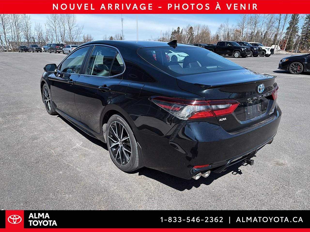 Toyota Camry SE HYBRID 2023-6