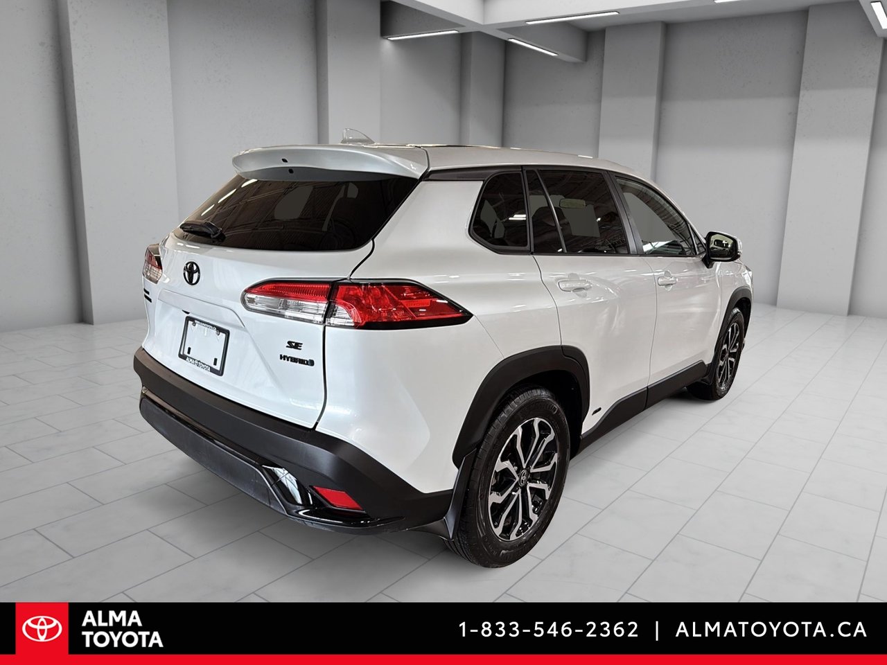 2023 Toyota Corolla Cross SE HYBRID-4
