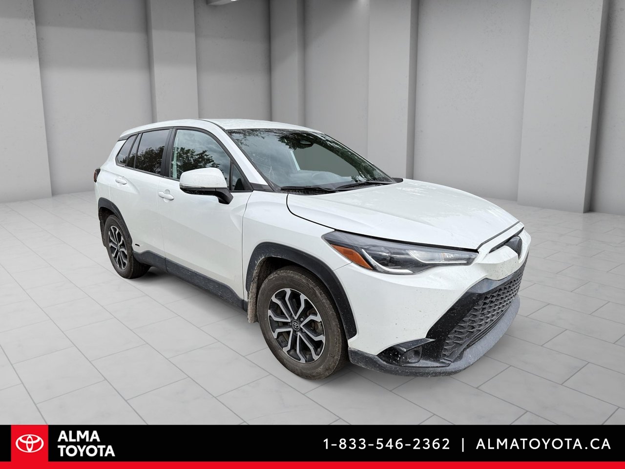 2023 Toyota Corolla Cross SE HYBRID-1
