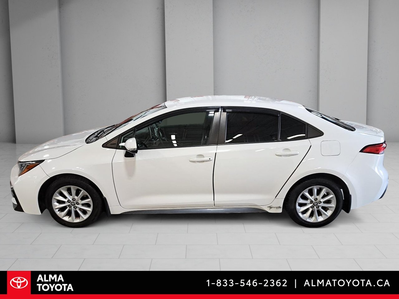 Toyota Corolla SE CVT 2021-7