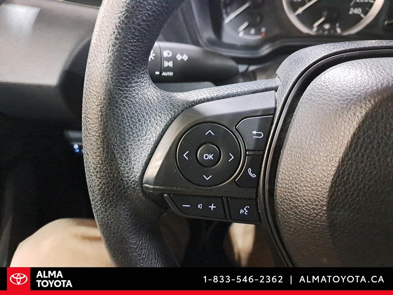 2022 Toyota Corolla LE CVT-17