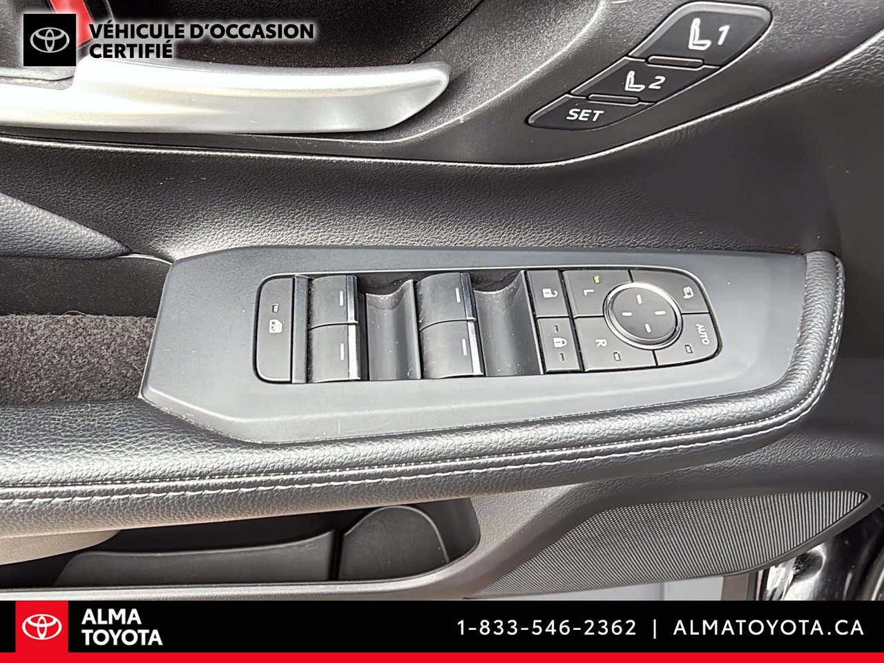 Toyota Grand Highlander LIMITED AWD 2024-17