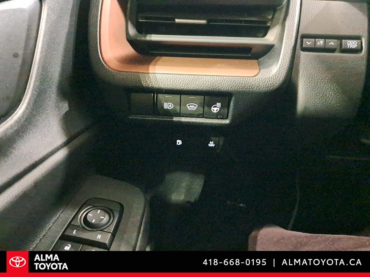 Toyota Prius Prime SE boîte de vitesses automatique 2024-19