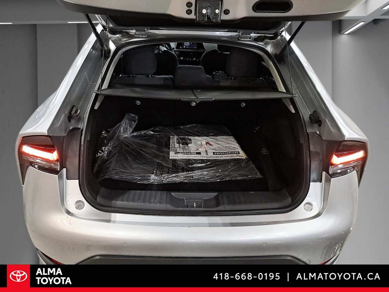 Toyota Prius Prime SE boîte de vitesses automatique 2024-11