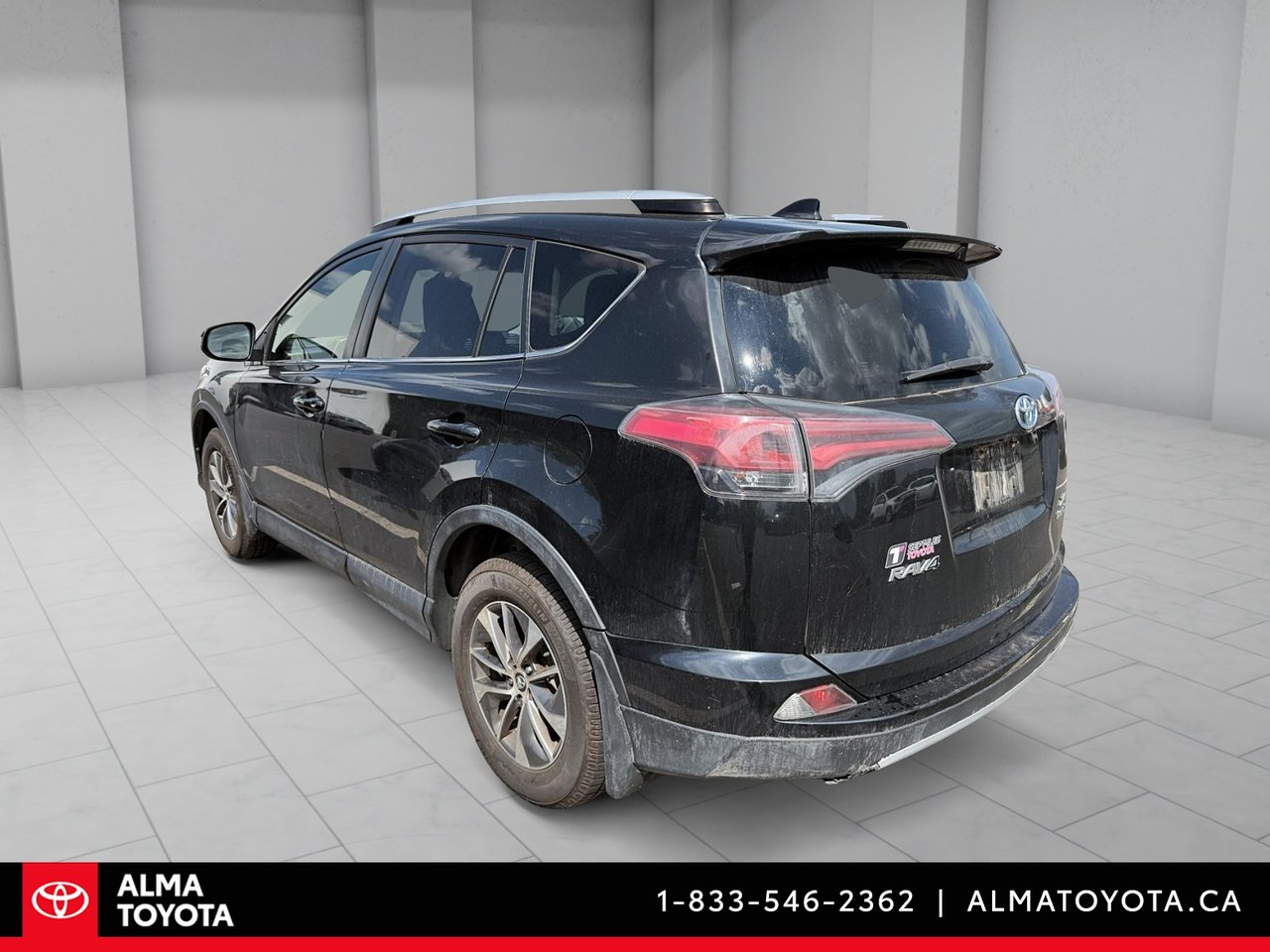 2016 Toyota RAV4 Hybrid XLE HYBRID AWD-2