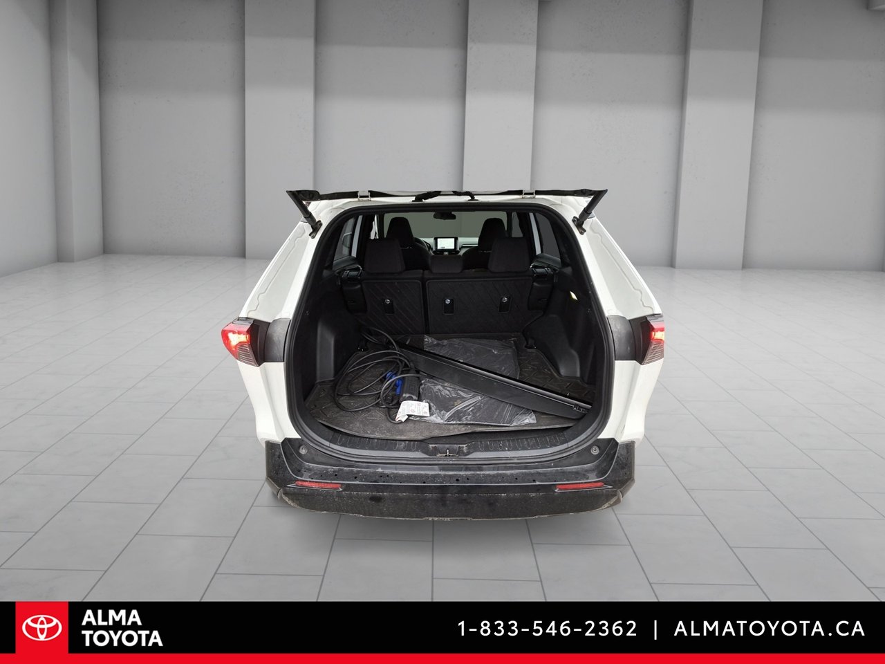 2025 Toyota RAV4 Plug-In Hybrid SE Plug-In Hybrid-13