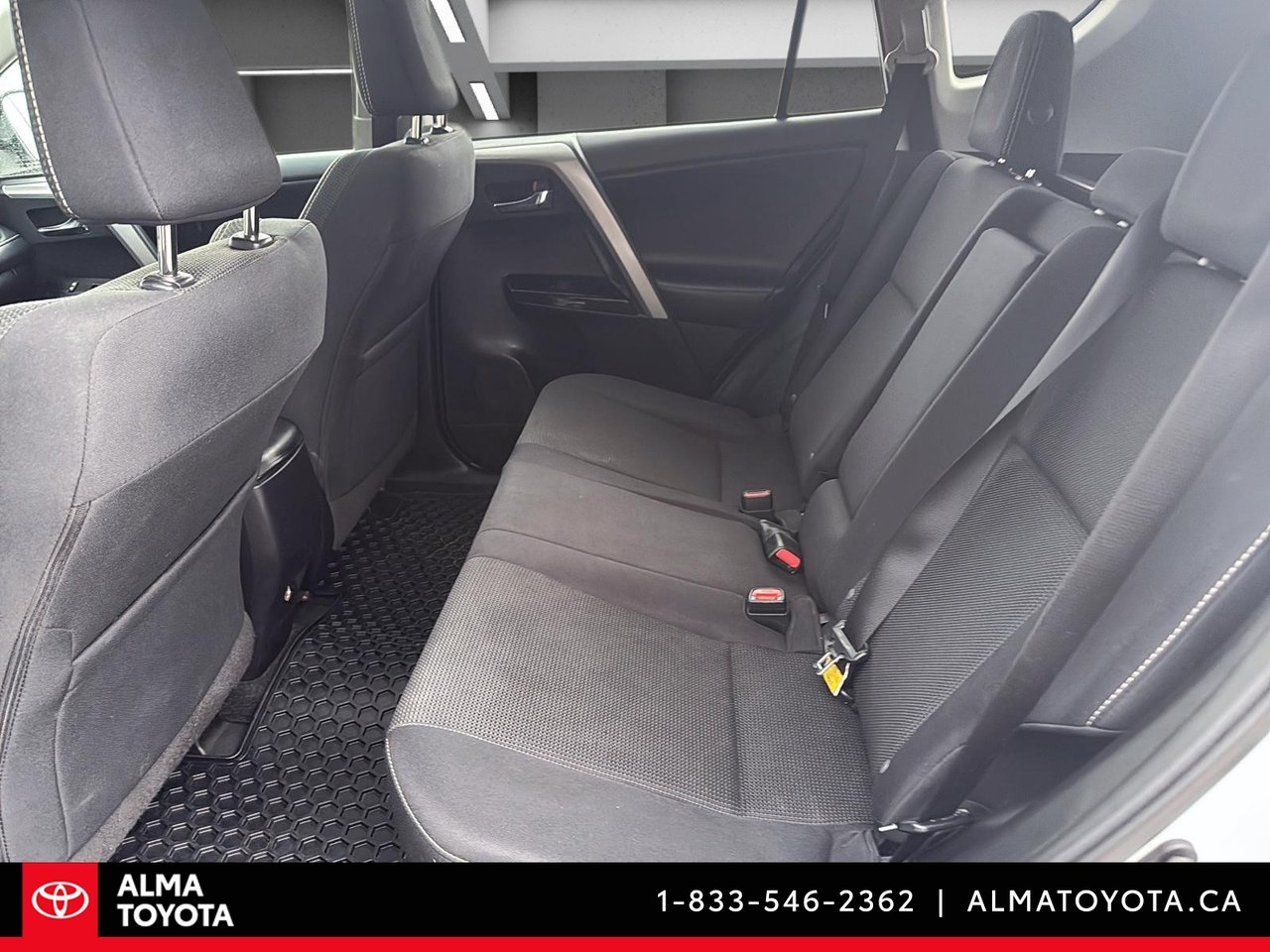 2018 Toyota RAV4 XLE AWD-11