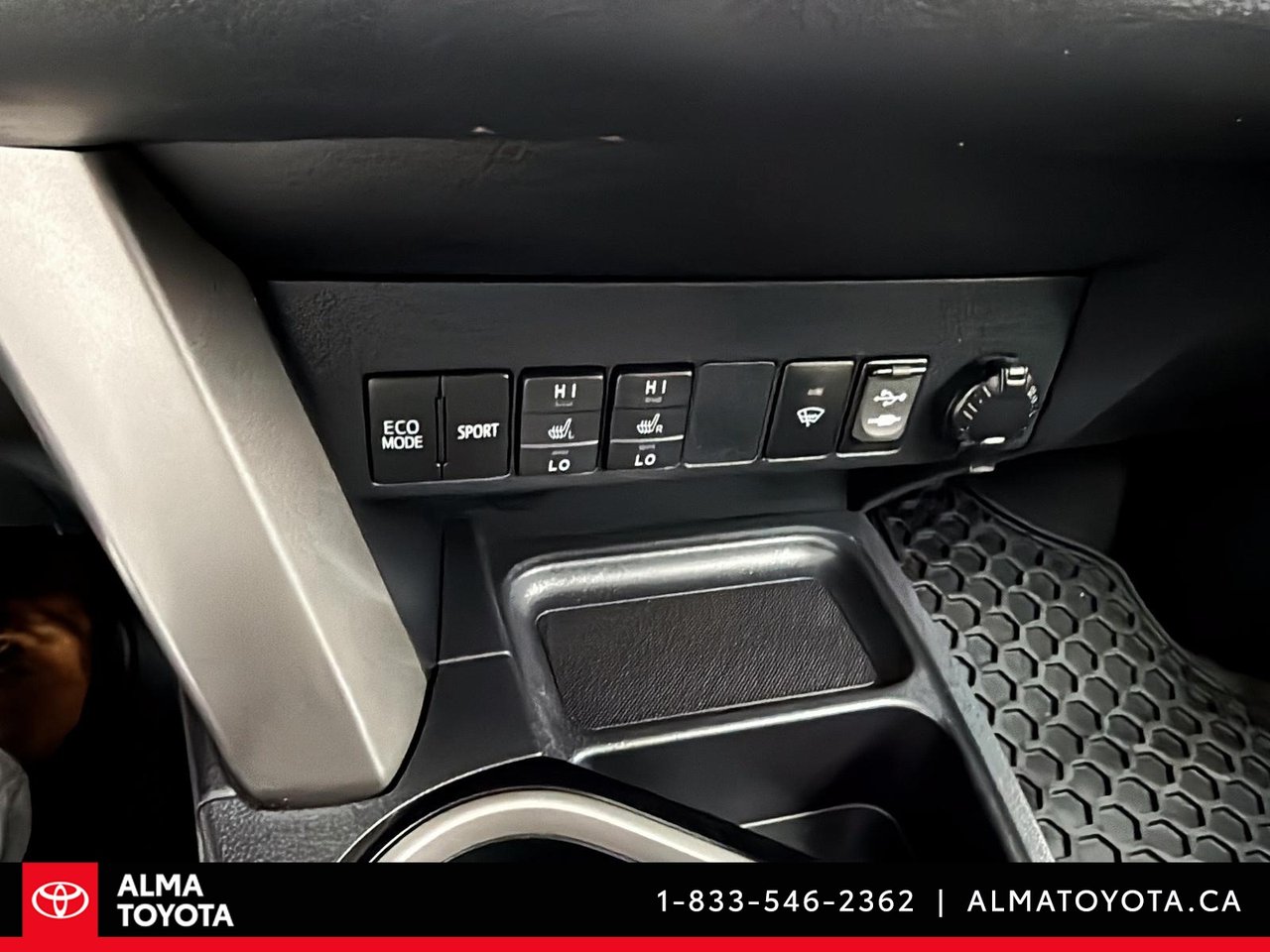 2018 Toyota RAV4 XLE AWD-22
